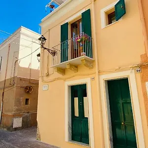 Antica Casa Tabarkina Carloforte (Isola di San Pietro)